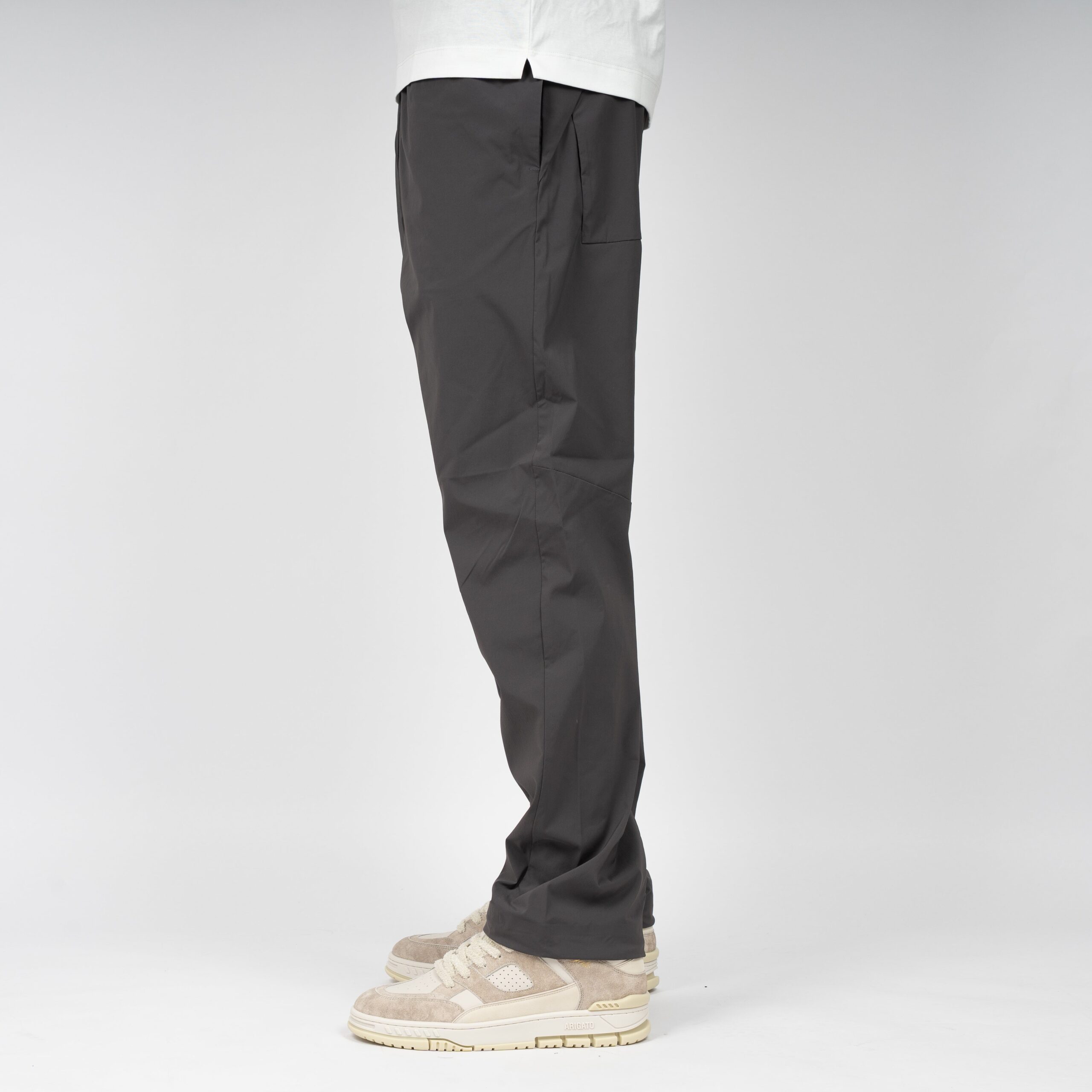Stone Island broek heren: stijl, comfort en veelzijdigheid voor elke dag